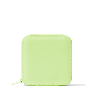 Frankie Jewelry Case in Matcha Latte, Large