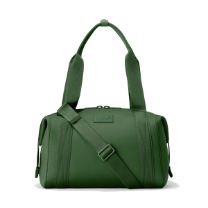 Landon Carryall in Pine, Medium