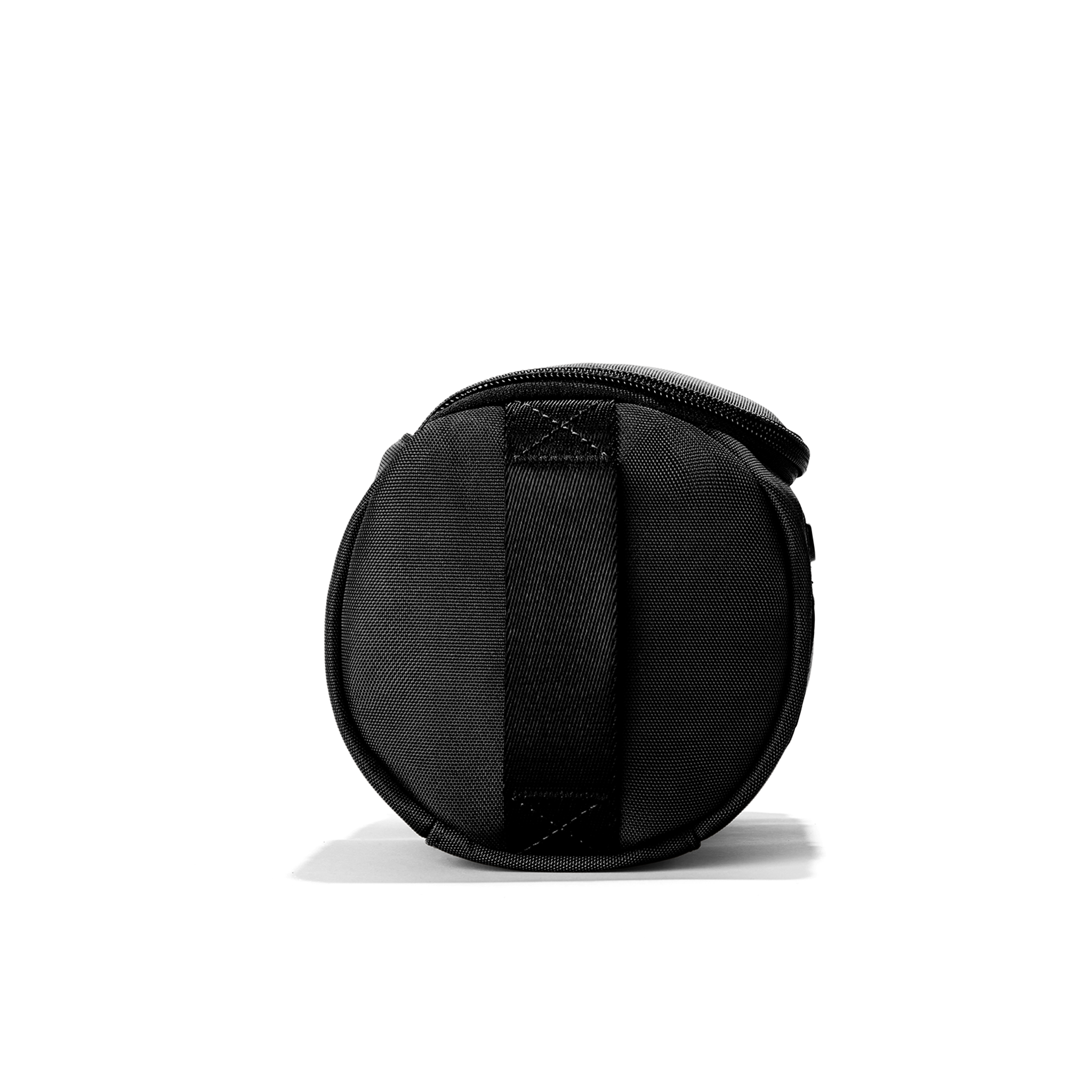 Seoul Dopp Kit in Onyx, Large - Image 5