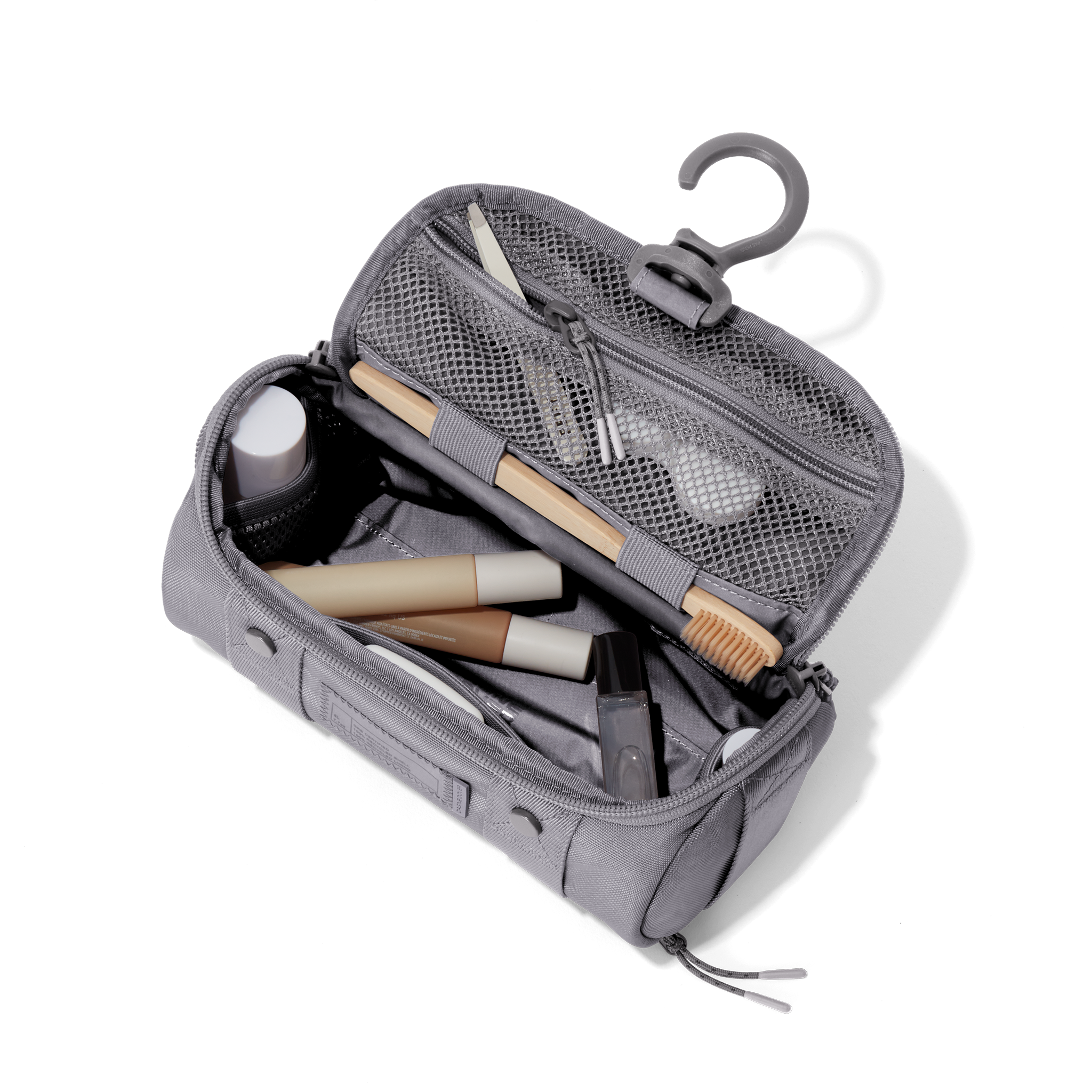 Seoul Dopp Kit in Ash, Small - Image 6