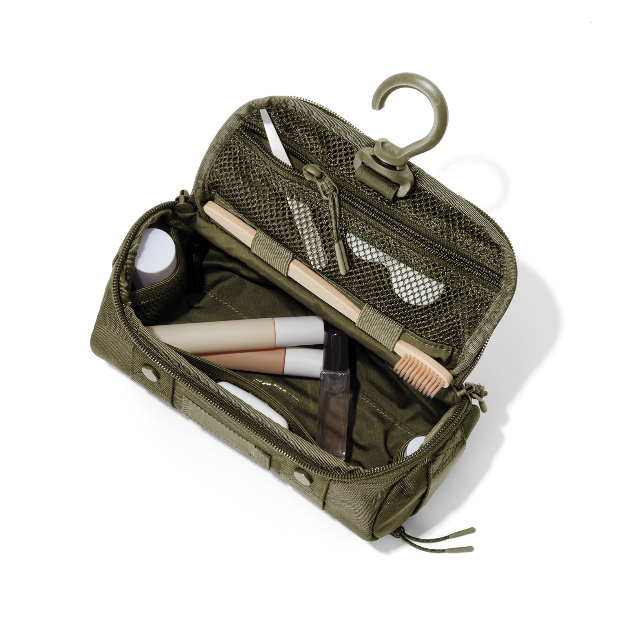 Seoul Dopp Kit in Dark Moss, Small - Image 6