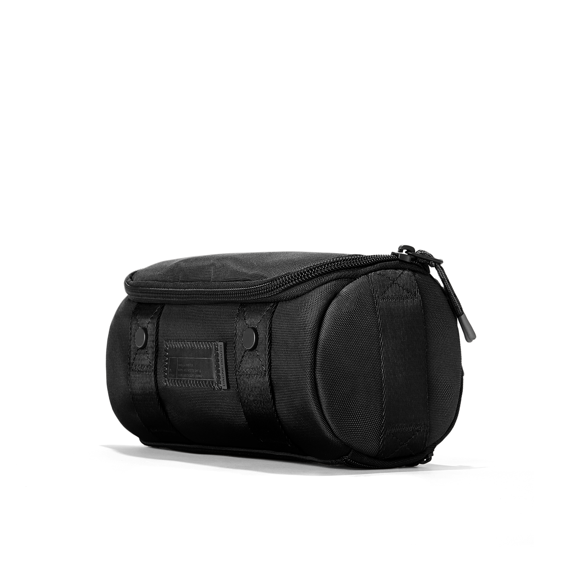 Seoul Dopp Kit in Onyx, Small - Image 3
