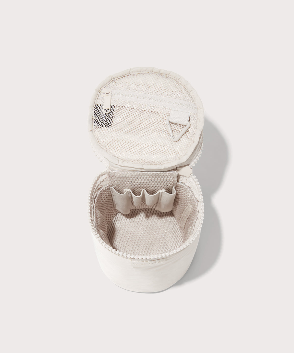 Mila Toiletry Organizer in Moonbeam, Large - Image 15