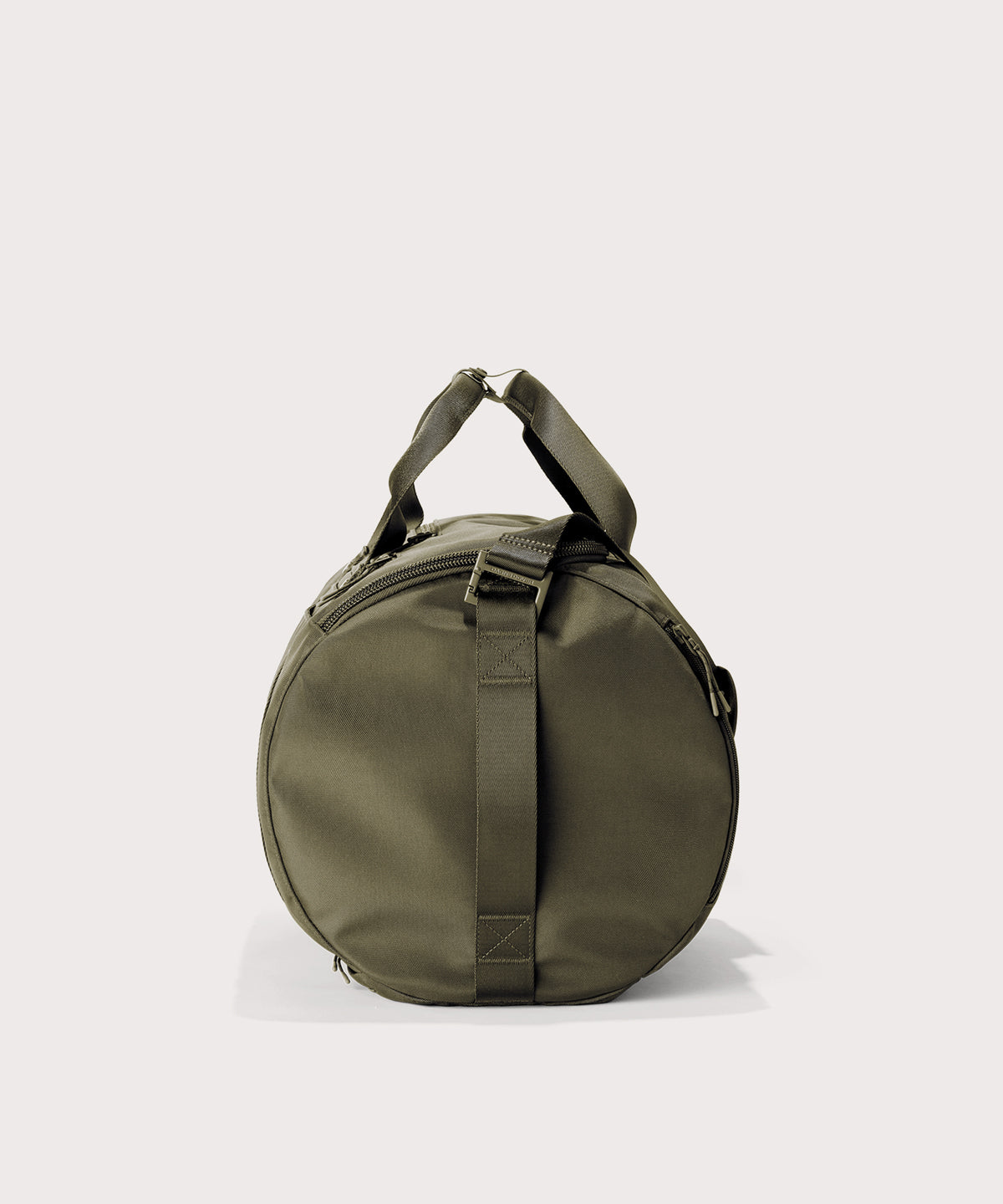Denver Convertible Duffle in Dark Moss, Large - Image 21