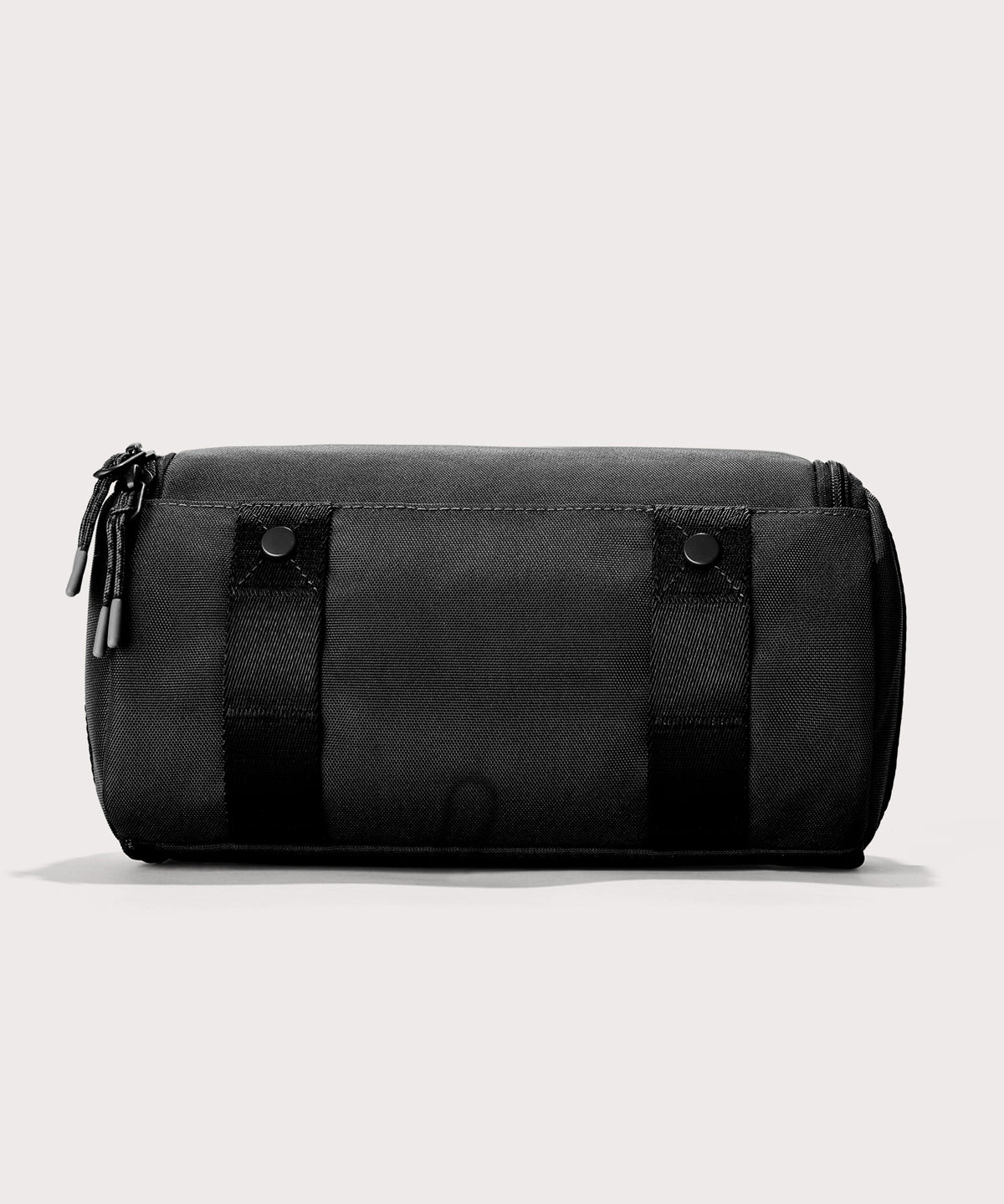 Seoul Dopp Kit in Onyx, Large - Image 10