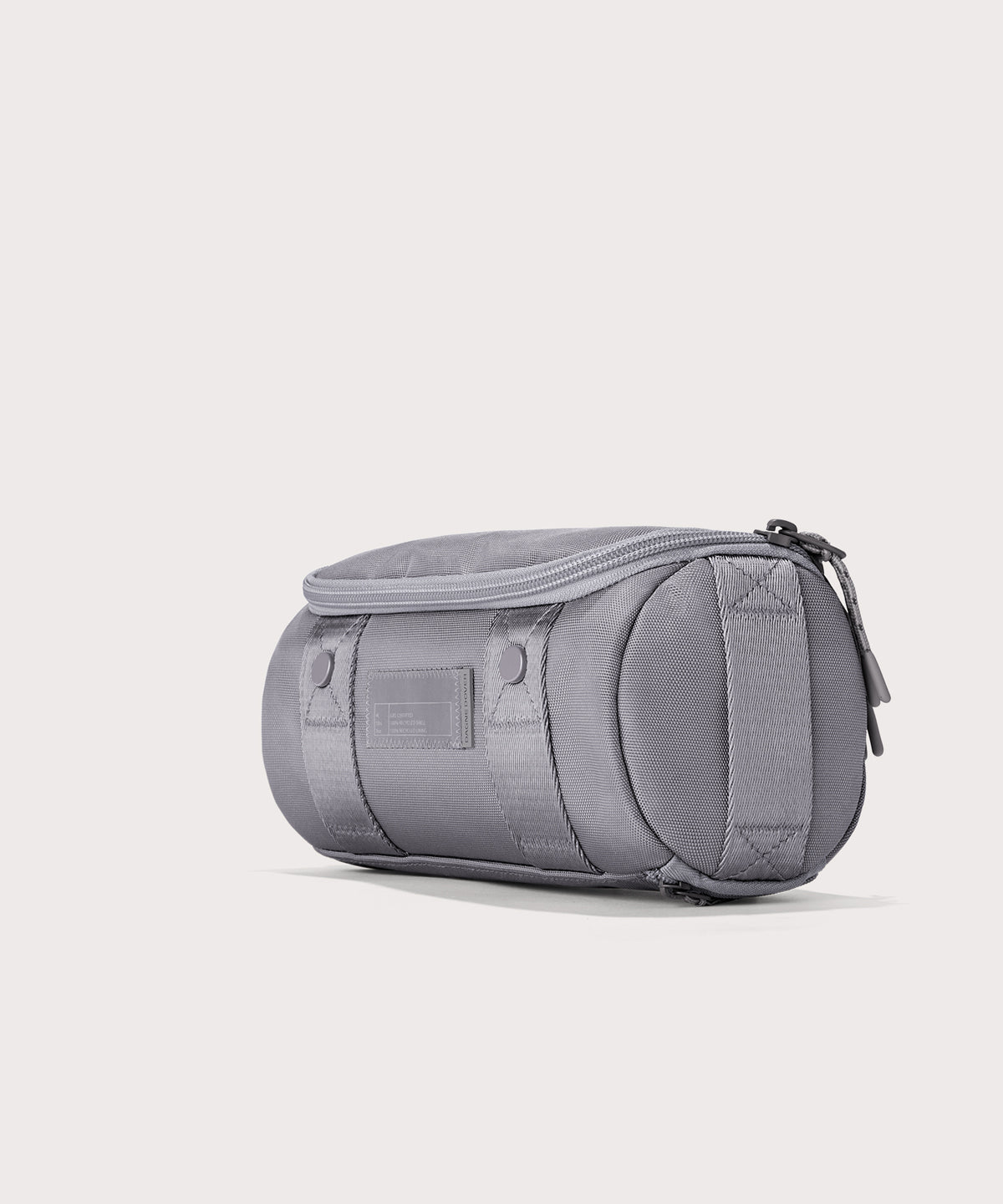 Seoul Dopp Kit in Ash, Small - Image 9