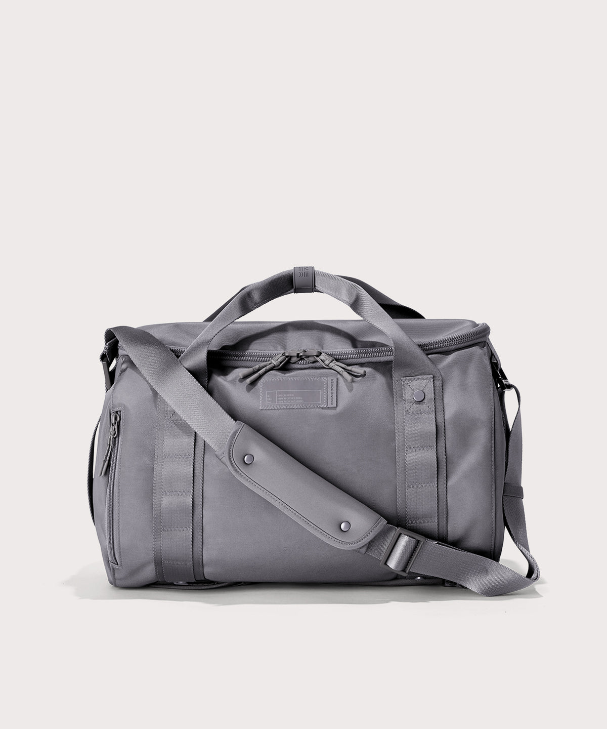 Denver Convertible Duffle in Ash. Medium