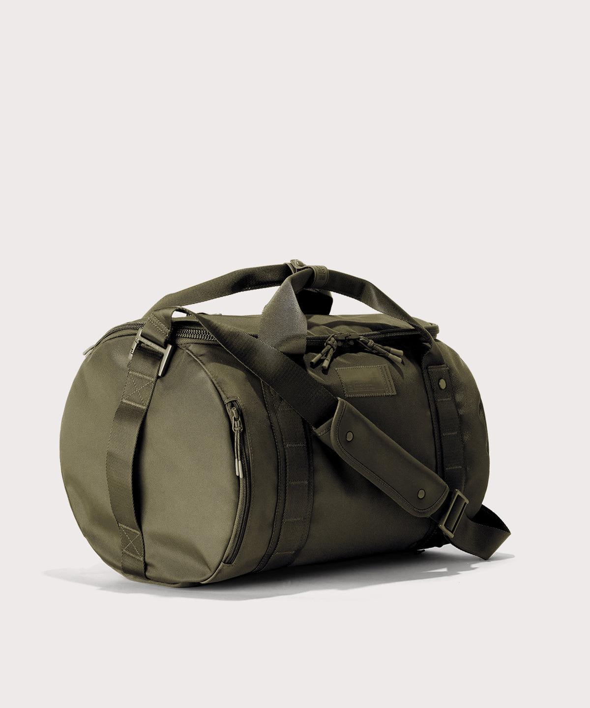 Denver Convertible Duffle in Dark Moss. Medium - Image 3