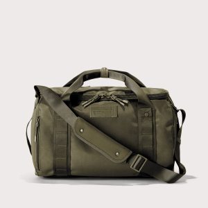 Denver Convertible Duffle in Dark Moss. Medium