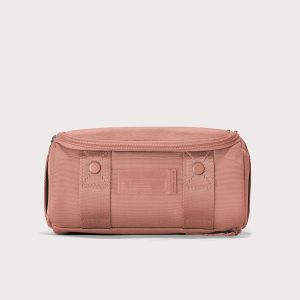 Seoul Dopp Kit in Warm Dust. Small